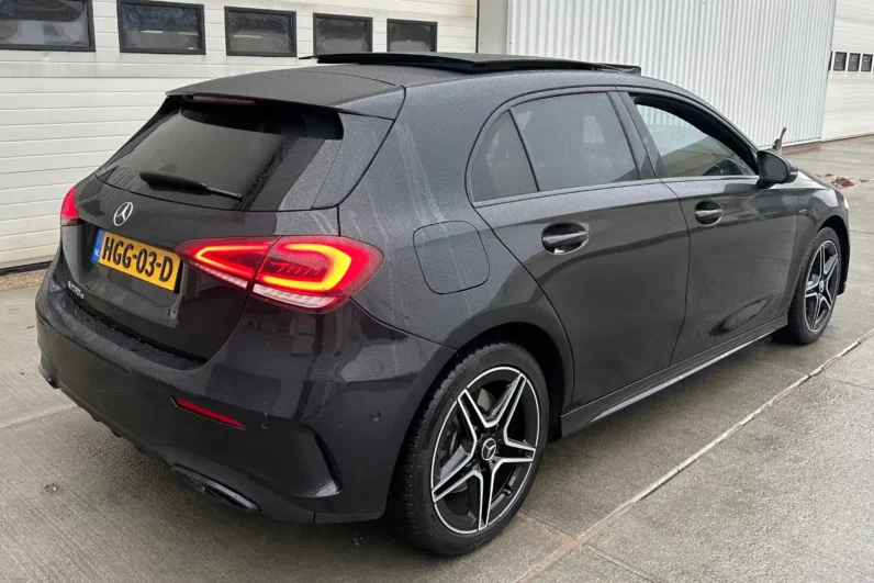 Mercedes-Benz A klasse 250e AMG