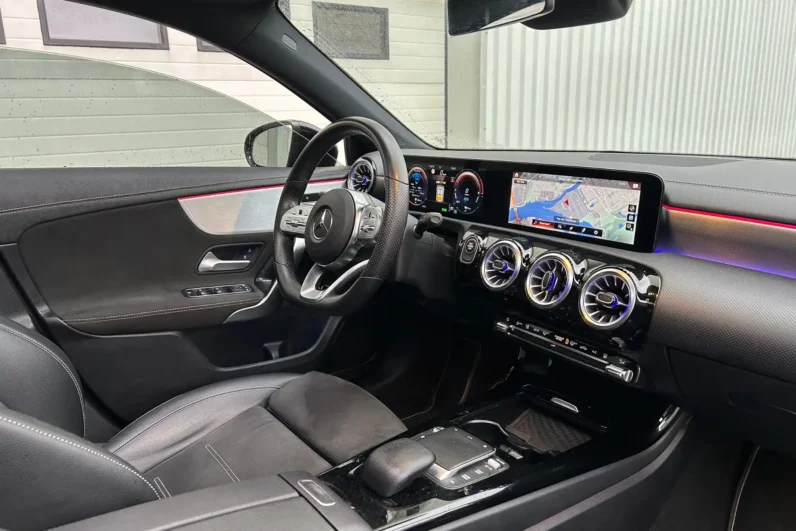 Mercedes-Benz A klasse 250e AMG