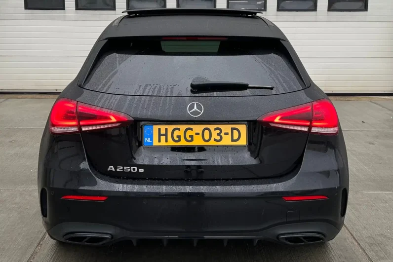 Mercedes-Benz A klasse 250e AMG
