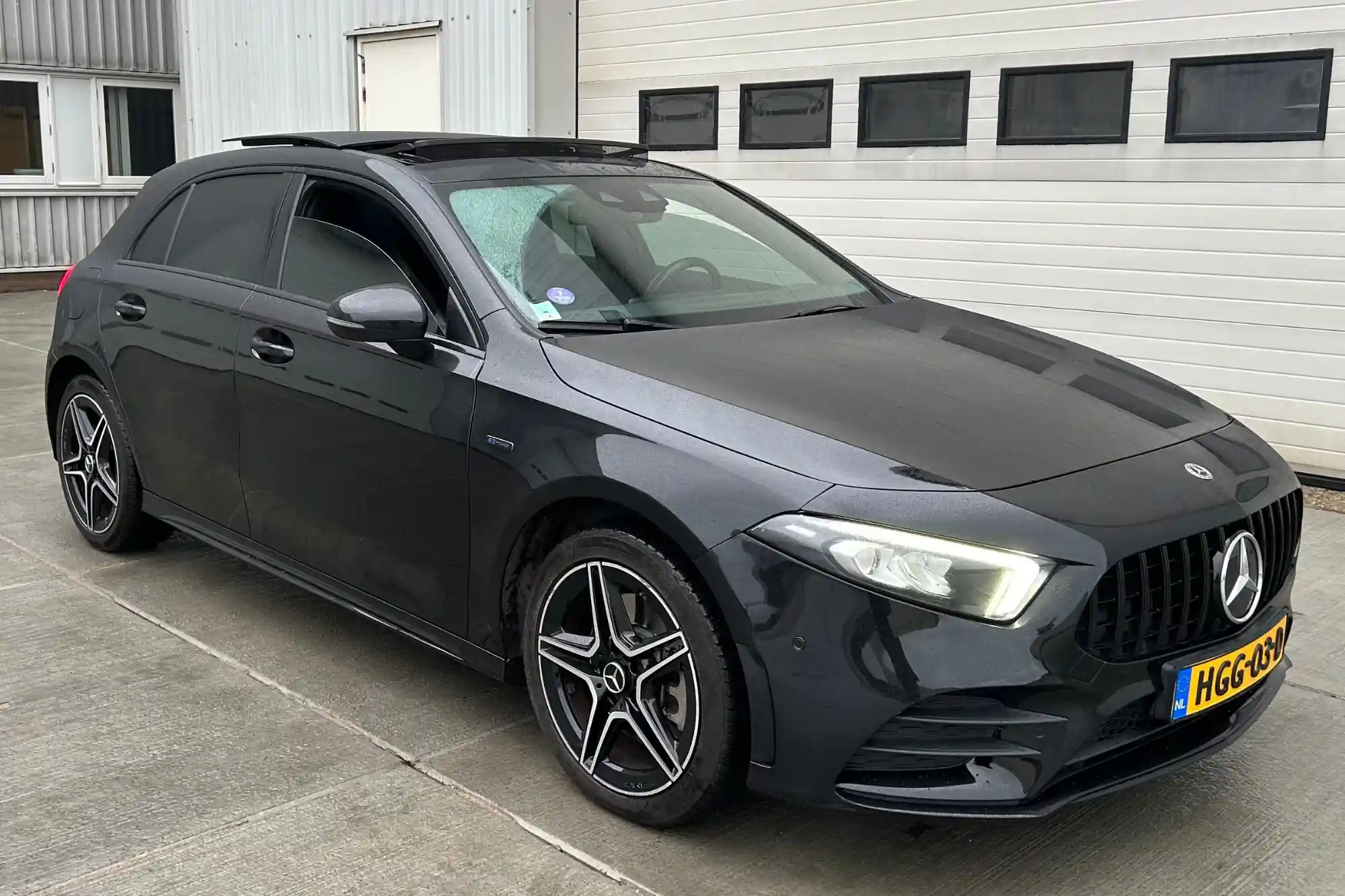 Mercedes-Benz A klasse 250e AMG