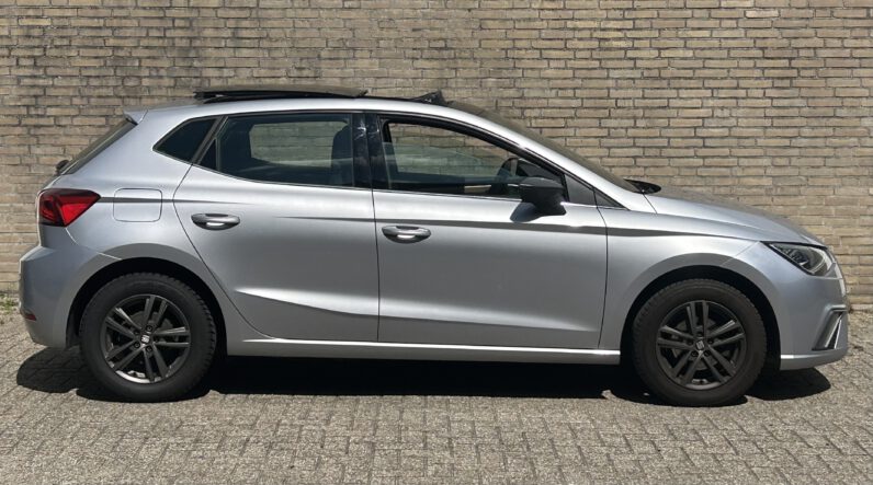 Seat Ibiza 1.0 TSI 95pk 2018 Grijs EXCELLENCE PANO KEYLESS