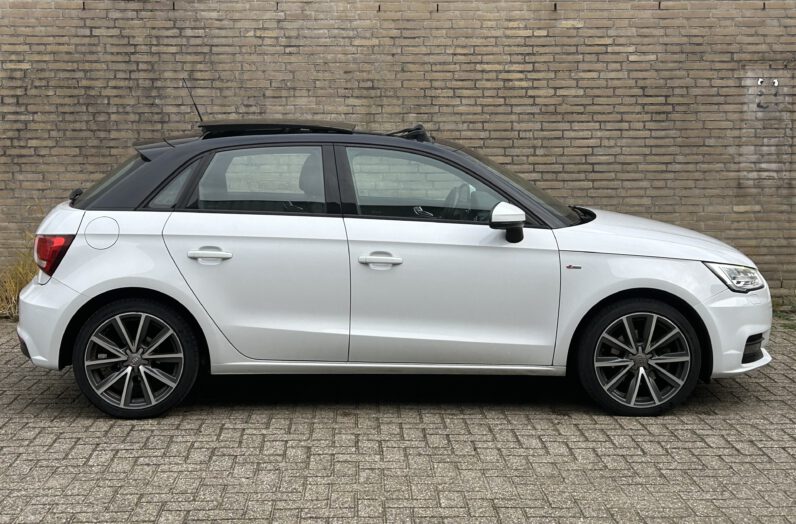Audi A1 1.4 tfsi S-LINE AUTOMAAT PANO